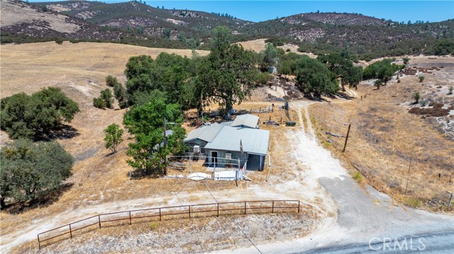 70229 Jolon Road, Bradley, California 93426, ,Commercial Sale,For Sale,70229 Jolon Road,CRPI25155127