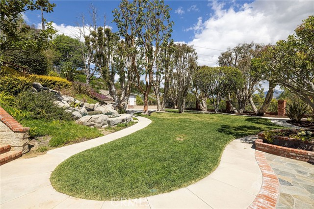 25611 Rangewood Road, Laguna Hills CA: https://media.crmls.org/medias/6f2c69e7-2491-46a9-81f7-f7796074f32e.jpg