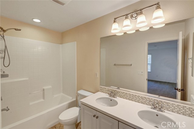 Detail Gallery Image 17 of 40 For 434 Golden Bear Ln, Upland,  CA 91786 - 3 Beds | 2/1 Baths