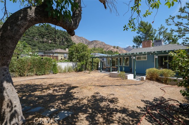 1193 Mount Lowe Drive, Altadena CA: https://media.crmls.org/medias/6f2e6f2c-93c5-412d-8b35-808489b42bba.jpg