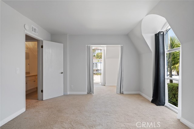 26424 Senator Avenue, Harbor City CA: https://media.crmls.org/medias/6f2ea966-444d-465b-9280-8b68967f3b57.jpg