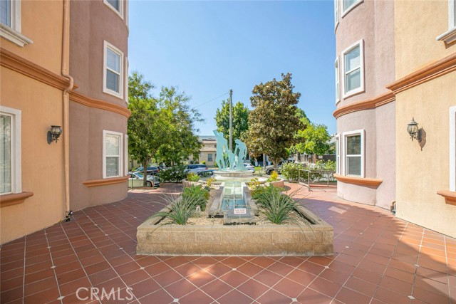 414 East Valencia Avenue, 306 photo 8