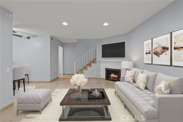 Front Image Thumbnail for CRSR25230040