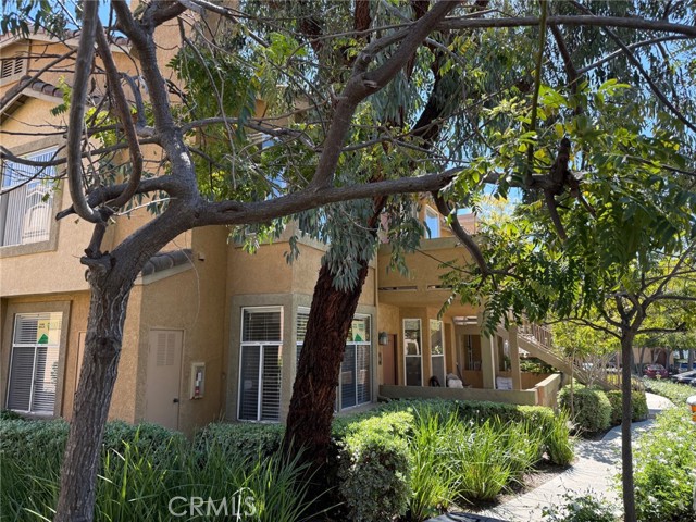 Detail Gallery Image 2 of 23 For 19431 Rue De Valore 14a,  Lake Forest,  CA 92610 - 2 Beds | 2 Baths