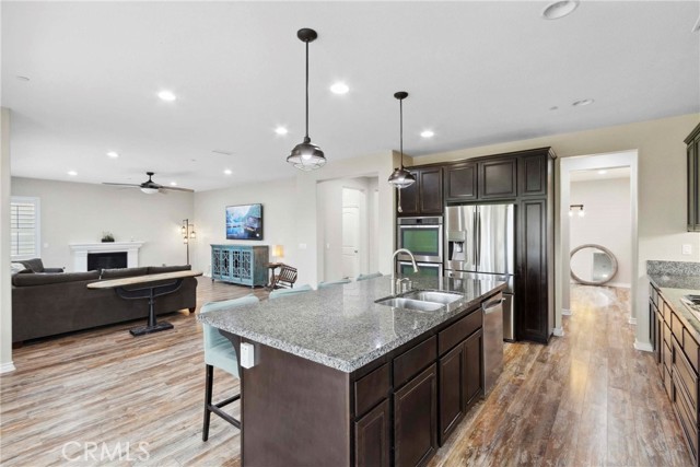 45976 Camino Rubi, Temecula CA: https://media.crmls.org/medias/6f2ff309-4eeb-489c-9776-99a7dddb4ebd.jpg