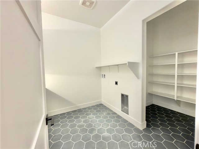 7051 Hurley Court, San Bernardino CA: https://media.crmls.org/medias/6f3003e1-2e4a-4372-b1f6-6a1cdcc5ff06.jpg