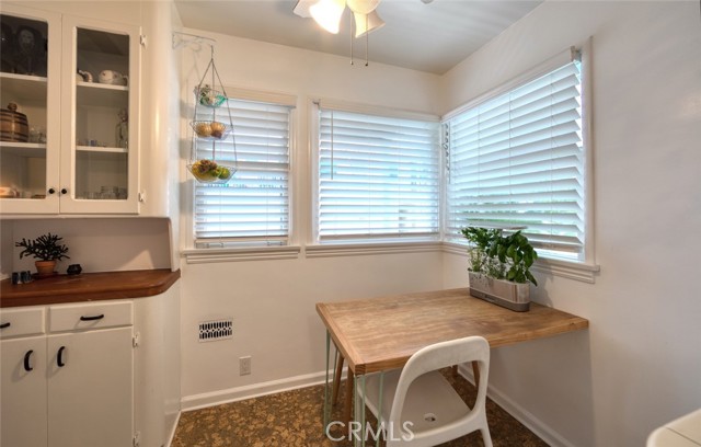 204 38th Street, Manhattan Beach, California 90266, 3 Bedrooms Bedrooms, ,2 BathroomsBathrooms,Residential,Sold,38th,SB22047945