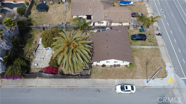 796 Mentone, Grover Beach CA: https://media.crmls.org/medias/6f30f078-c27b-4050-8807-c60700709c2d.jpg