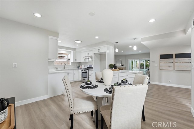 Detail Gallery Image 13 of 48 For 10377 Morning Glory Ave, Fountain Valley,  CA 92708 - 4 Beds | 2 Baths