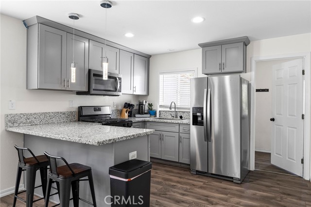 Detail Gallery Image 5 of 35 For 1322 Guill St, Chico,  CA 95928 - 2 Beds | 1 Baths