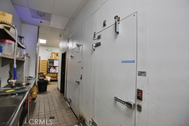 15606 brookhurst, Westminster CA: https://media.crmls.org/medias/6f337fe4-a3df-4975-9337-a93bb7402930.jpg
