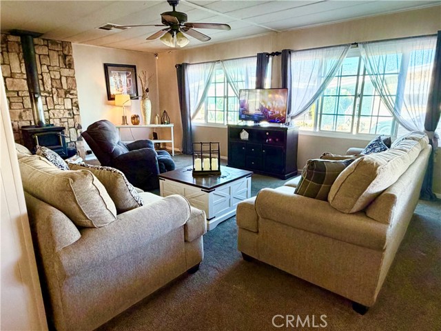 Detail Gallery Image 13 of 36 For 31816 Avenue Avenue #16,  Yucaipa,  CA 92399 - 2 Beds | 2 Baths