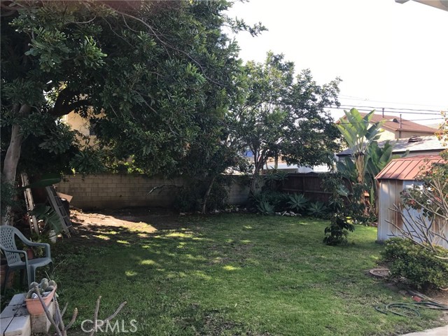 10808 Lawler Street, Los Angeles CA: https://media.crmls.org/medias/6f355fc2-e8e0-4e69-9b6b-cd64d60dd74d.jpg