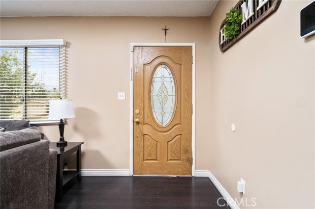 Detail Gallery Image 7 of 43 For 25459 33rd, San Bernardino,  CA 92404 - 3 Beds | 2 Baths