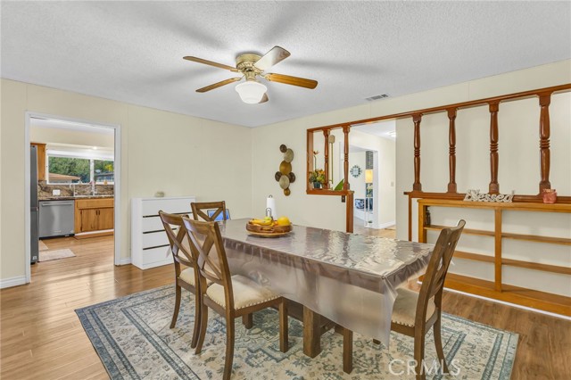 Detail Gallery Image 5 of 17 For 12995 Leith Way, Yucaipa,  CA 92399 - 4 Beds | 3 Baths