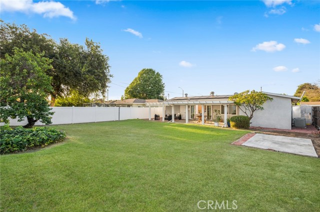 Detail Gallery Image 1 of 34 For 238 W Wilken Way, Anaheim,  CA 92802 - 3 Beds | 1/1 Baths