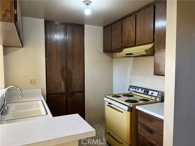 Detail Gallery Image 17 of 36 For 832 Coriander Dr #D,  Torrance,  CA 90502 - 1 Beds | 1 Baths