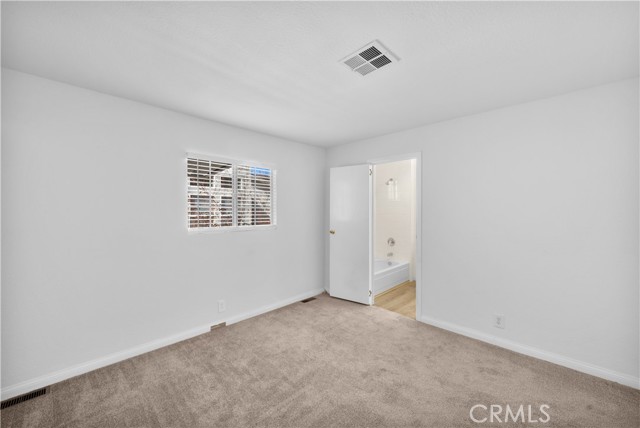 Detail Gallery Image 19 of 32 For 38042 via Del Largo, Murrieta,  CA 92563 - 2 Beds | 2 Baths