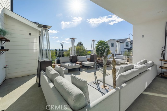 Detail Gallery Image 43 of 71 For 18806 Winnwood, Santa Ana,  CA 92705 - 4 Beds | 4 Baths