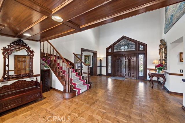 26126 Oroville Place, Laguna Hills CA: https://media.crmls.org/medias/6f38f266-4b23-48d7-8ee4-9c3800c930f1.jpg