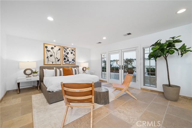Detail Gallery Image 17 of 46 For 35275 Beach Rd, Dana Point,  CA 92624 - 4 Beds | 4 Baths
