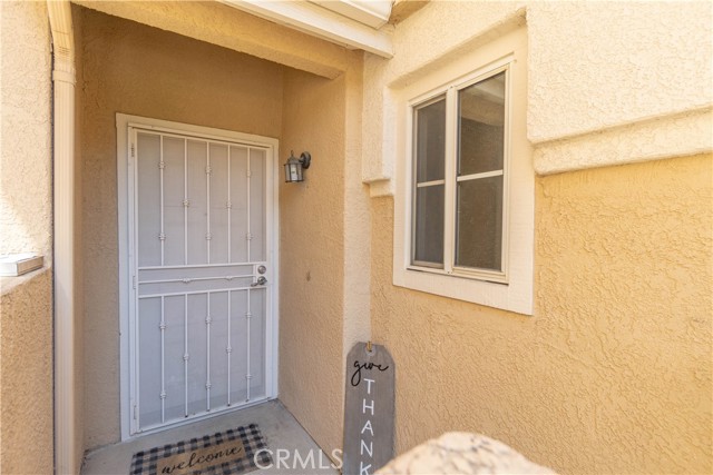 Detail Gallery Image 6 of 43 For 1150 San Marino Ct #103,  Corona,  CA 92881 - 3 Beds | 2/1 Baths