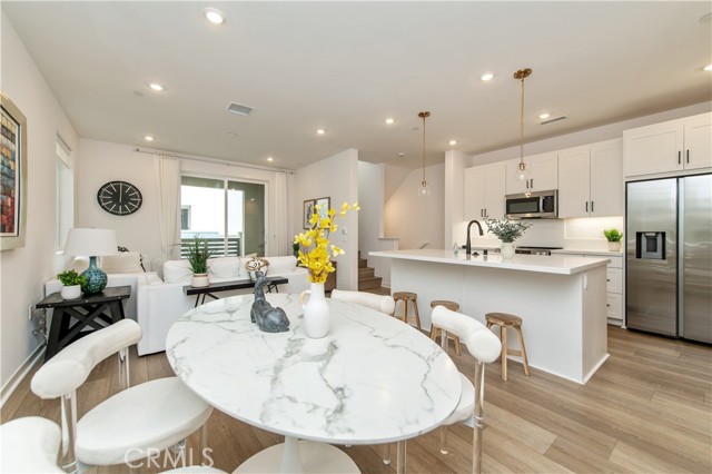 Detail Gallery Image 14 of 46 For 136 Ruby Road, Rancho Mission Viejo,  CA 92694 - 3 Beds | 3 Baths