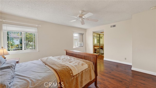 Detail Gallery Image 22 of 32 For 14272 Saarinen Ct, Irvine,  CA 92606 - 4 Beds | 2/1 Baths