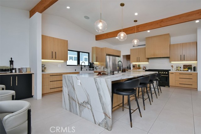 5531 Hermitage photo 10