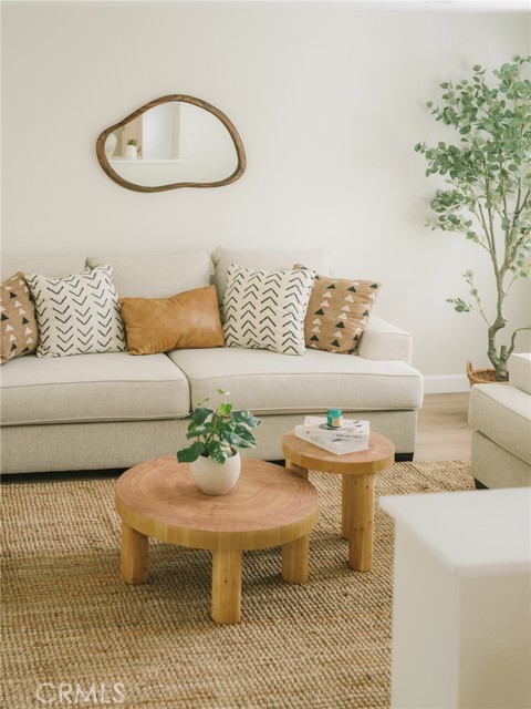 Detail Gallery Image 7 of 51 For 14781 Briarcliff Pl, Tustin,  CA 92780 - 3 Beds | 2/1 Baths