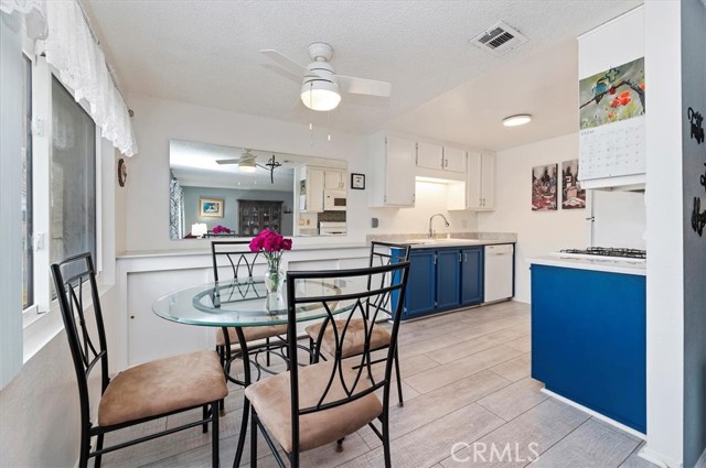 Detail Gallery Image 11 of 33 For 1000 Central Ave #25,  Riverside,  CA 92507 - 2 Beds | 2 Baths