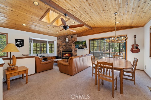 Detail Gallery Image 24 of 40 For 42422 Tioga Dr, Big Bear Lake,  CA 92315 - 3 Beds | 2 Baths