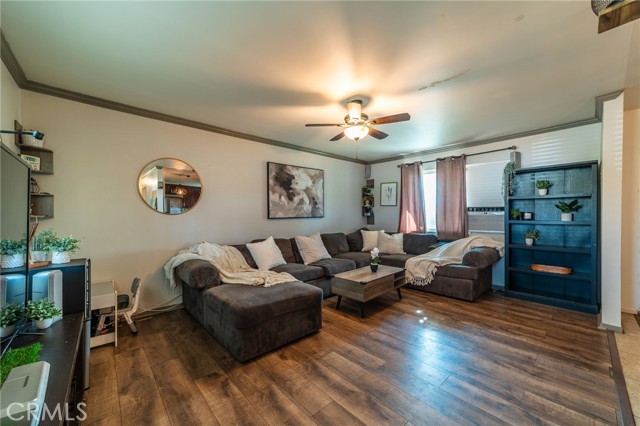 Detail Gallery Image 4 of 25 For 5527 N Fenimore Ave, Azusa,  CA 91702 - 3 Beds | 1 Baths