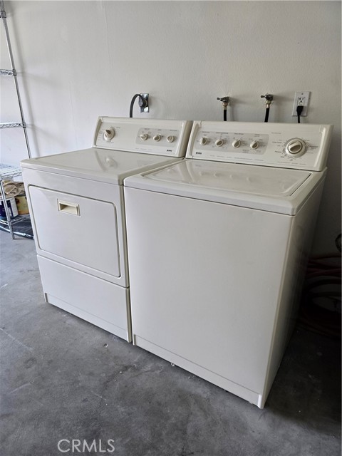 Detail Gallery Image 18 of 18 For 5800 Owensmouth Ave #21,  Woodland Hills,  CA 91367 - 2 Beds | 2 Baths