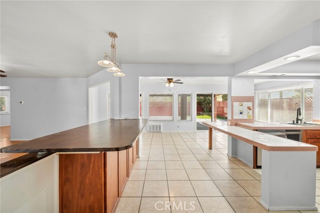 Detail Gallery Image 11 of 56 For 25925 Roanoke Rd, Menifee,  CA 92586 - 3 Beds | 2 Baths
