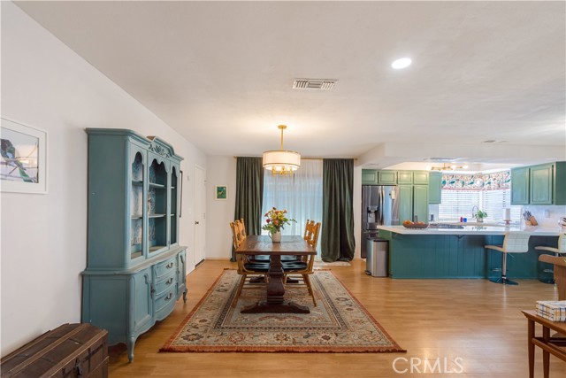 Detail Gallery Image 4 of 28 For 1442 Bella Vista, Redlands,  CA 92373 - 3 Beds | 2 Baths
