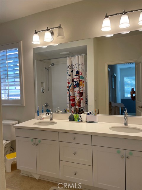 Detail Gallery Image 12 of 20 For 31 Larkfield, Irvine,  CA 92620 - 3 Beds | 2/1 Baths