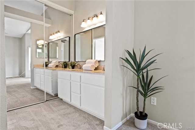 Detail Gallery Image 16 of 23 For 19431 Rue De Valore 49a,  Lake Forest,  CA 92610 - 2 Beds | 2 Baths