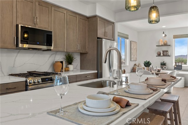 Detail Gallery Image 10 of 23 For 1950 W Sycamore Dr, Compton,  CA 90220 - 3 Beds | 3/1 Baths