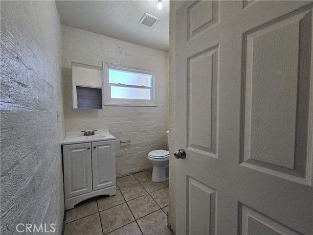 Detail Gallery Image 8 of 9 For 66236 4th St #B,  Desert Hot Springs,  CA 92240 - 1 Beds | 1 Baths