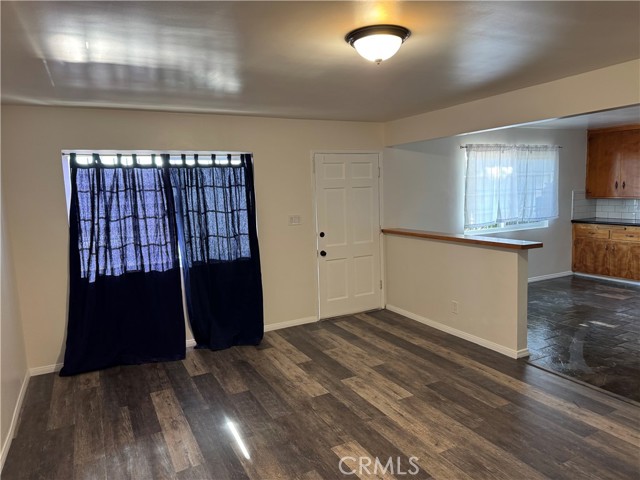 3309 E 8th Street, Los Angeles CA: https://media.crmls.org/medias/6f40b757-dee2-4cd3-a9be-ccf21393d30c.jpg