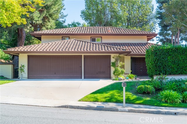 Detail Gallery Image 1 of 25 For 3938 Corte Cancion, Thousand Oaks,  CA 91360 - 4 Beds | 3 Baths