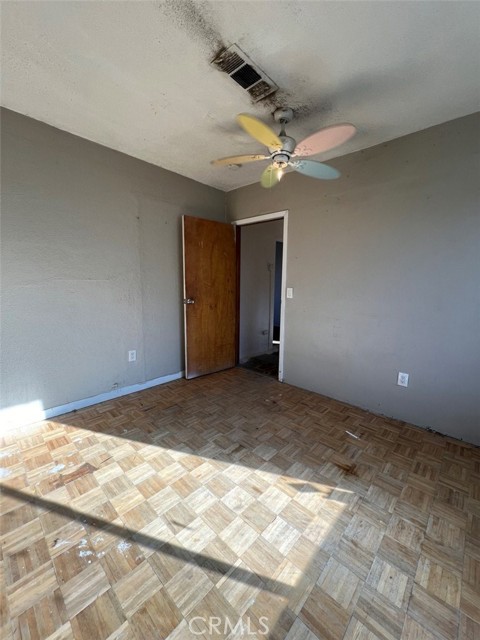 615 Decatur Street, Bakersfield, California 93308, 3 Bedrooms Bedrooms, ,2 BathroomsBathrooms,Single Family Residence,For Sale,Decatur,FR25050800