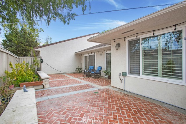 5111 Alder, Irvine CA: https://media.crmls.org/medias/6f422f44-0aee-4be7-98e7-cd12e0816f52.jpg