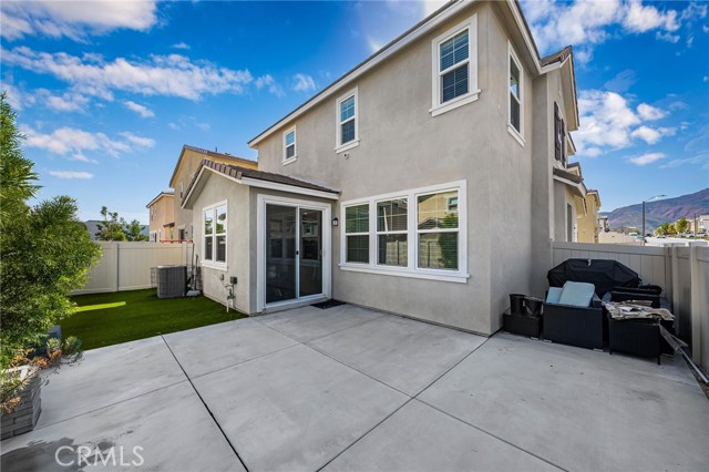 Detail Gallery Image 30 of 40 For 17181 Gray Pine Pl, San Bernardino,  CA 92407 - 3 Beds | 2/1 Baths