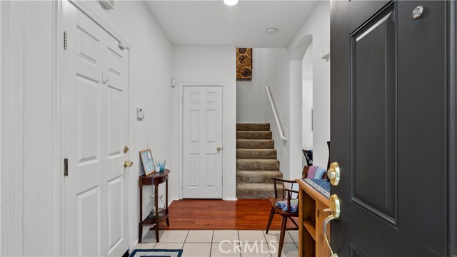 9001 Owensmouth Avenue, 3 photo 7