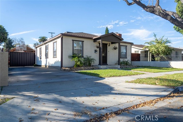 Detail Gallery Image 3 of 44 For 6615 Myrtle, Long Beach,  CA 90805 - 2 Beds | 2 Baths
