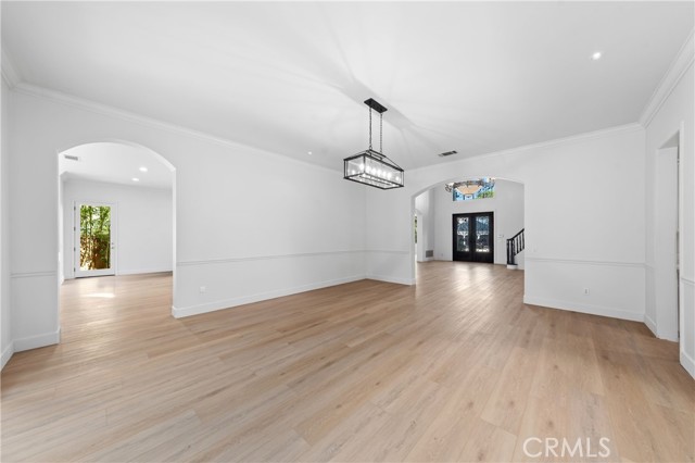5418 Amber Circle, Calabasas CA: https://media.crmls.org/medias/6f44a257-73fc-40de-8b24-6001c6b5dbb8.jpg