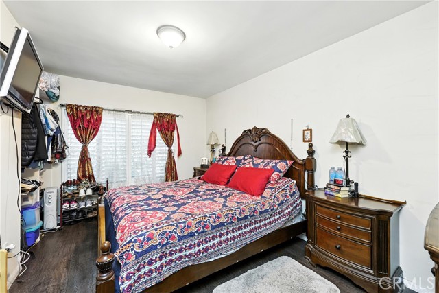 453 455 S Rowan Avenue, Los Angeles CA: https://media.crmls.org/medias/6f458af3-9085-4971-8b79-8f085bd79ae5.jpg