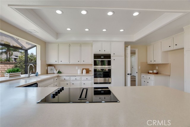 5697 Los Robles, La Verne CA: https://media.crmls.org/medias/6f45ab0d-d5e2-45c9-993f-f82c9f8ddbb7.jpg